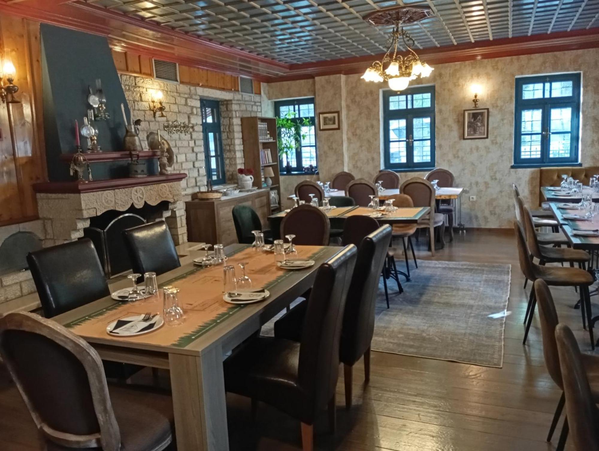 Andromachi'S Beloi Hotel Vitsa Zewnętrze zdjęcie
